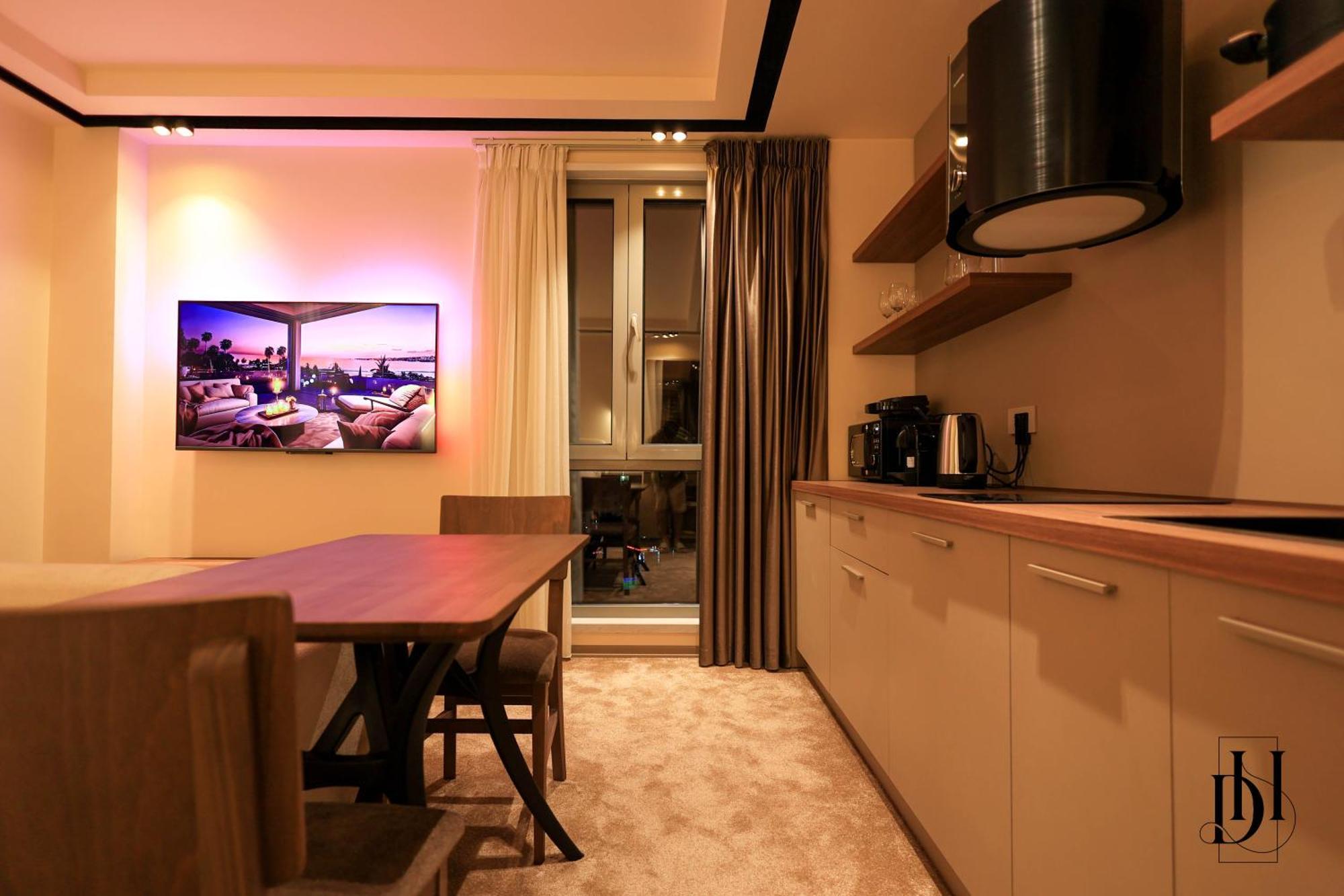 Deha Rooms & Apartments Tirana Eksteriør billede