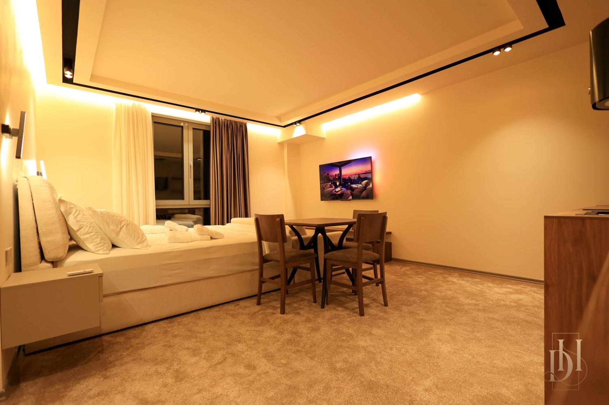 Deha Rooms & Apartments Tirana Eksteriør billede