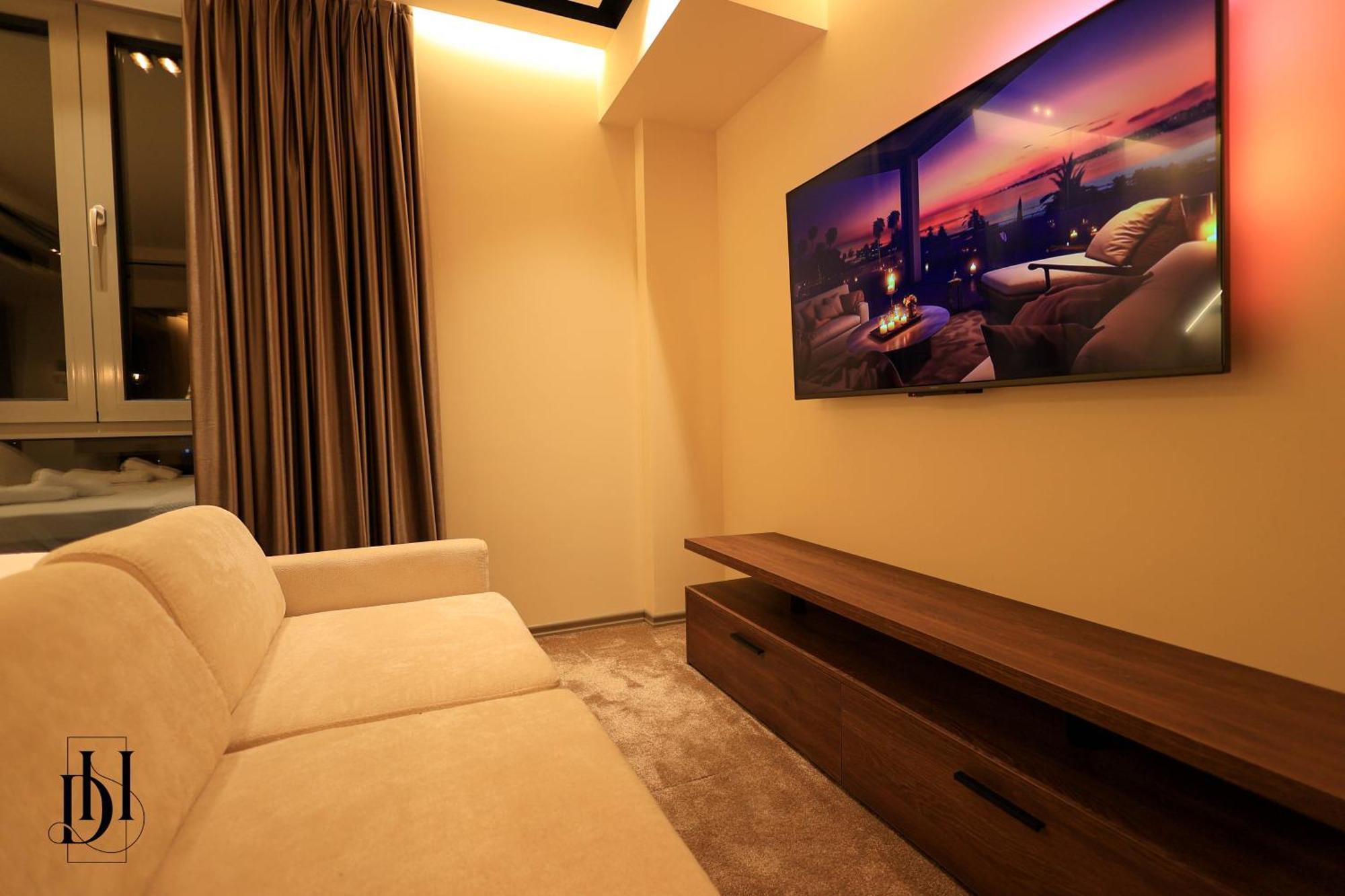Deha Rooms & Apartments Tirana Eksteriør billede