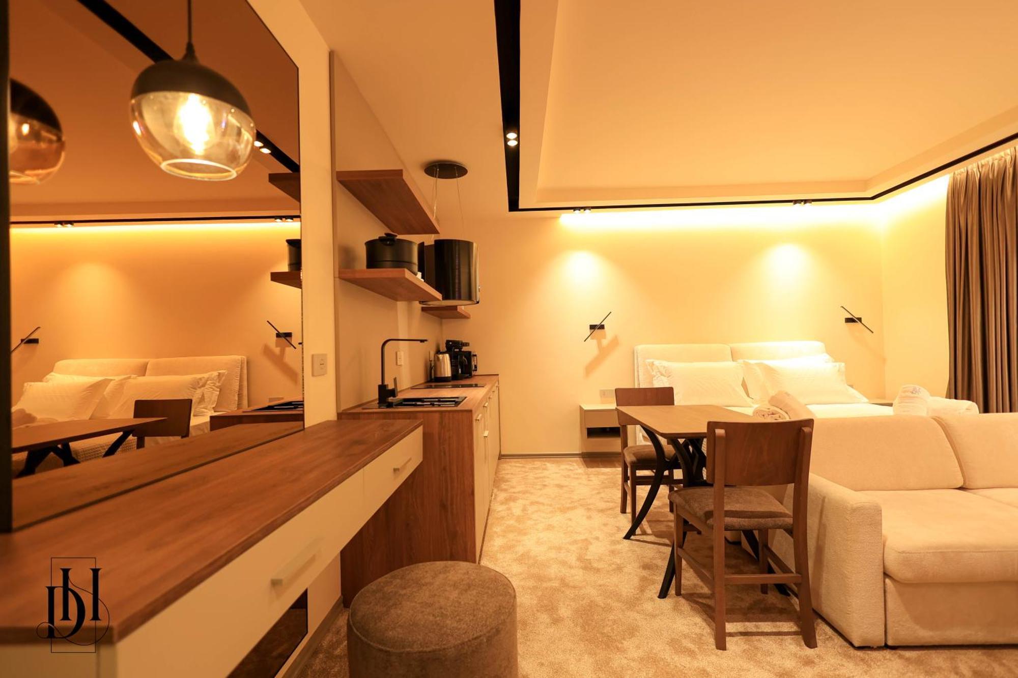 Deha Rooms & Apartments Tirana Eksteriør billede