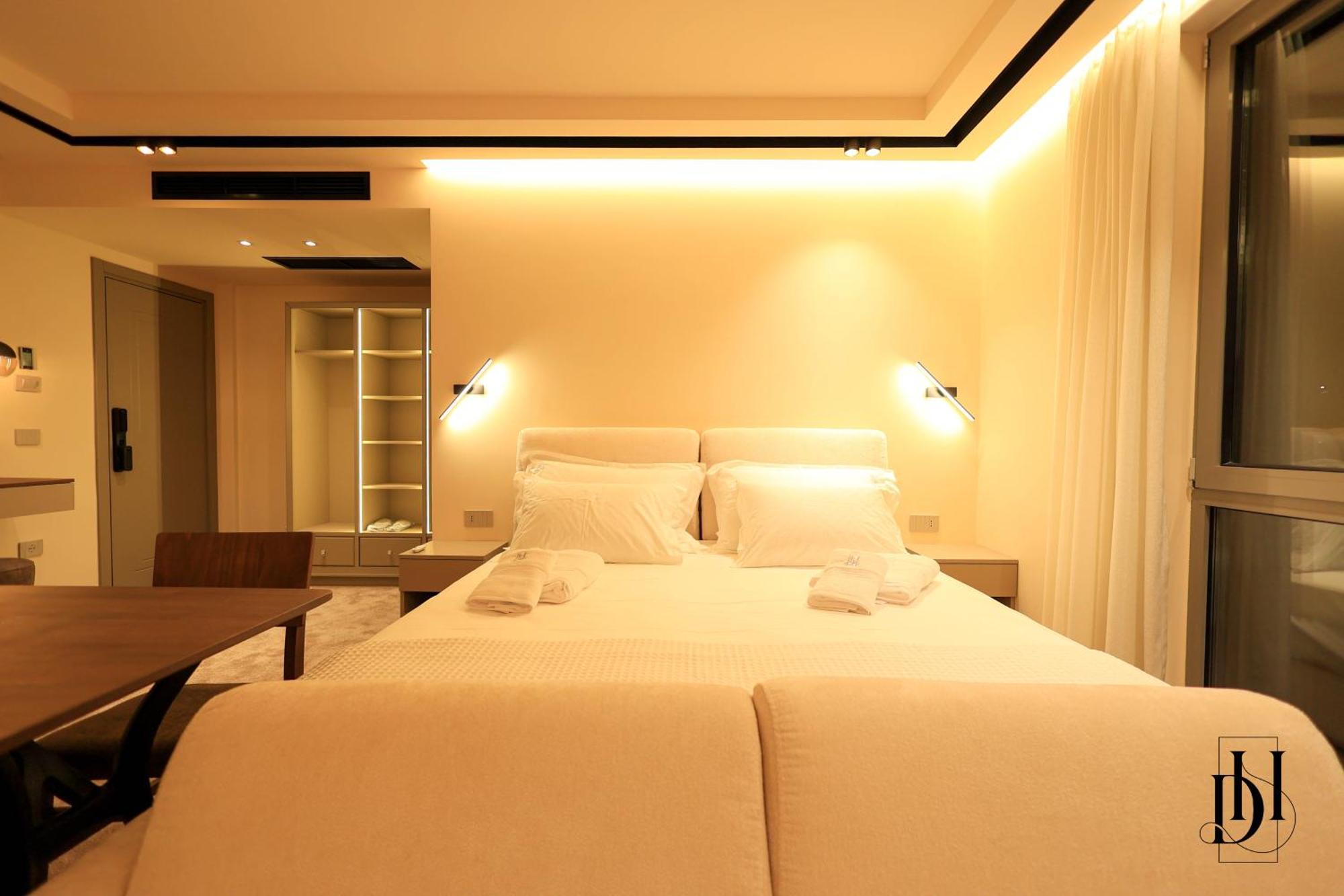 Deha Rooms & Apartments Tirana Eksteriør billede