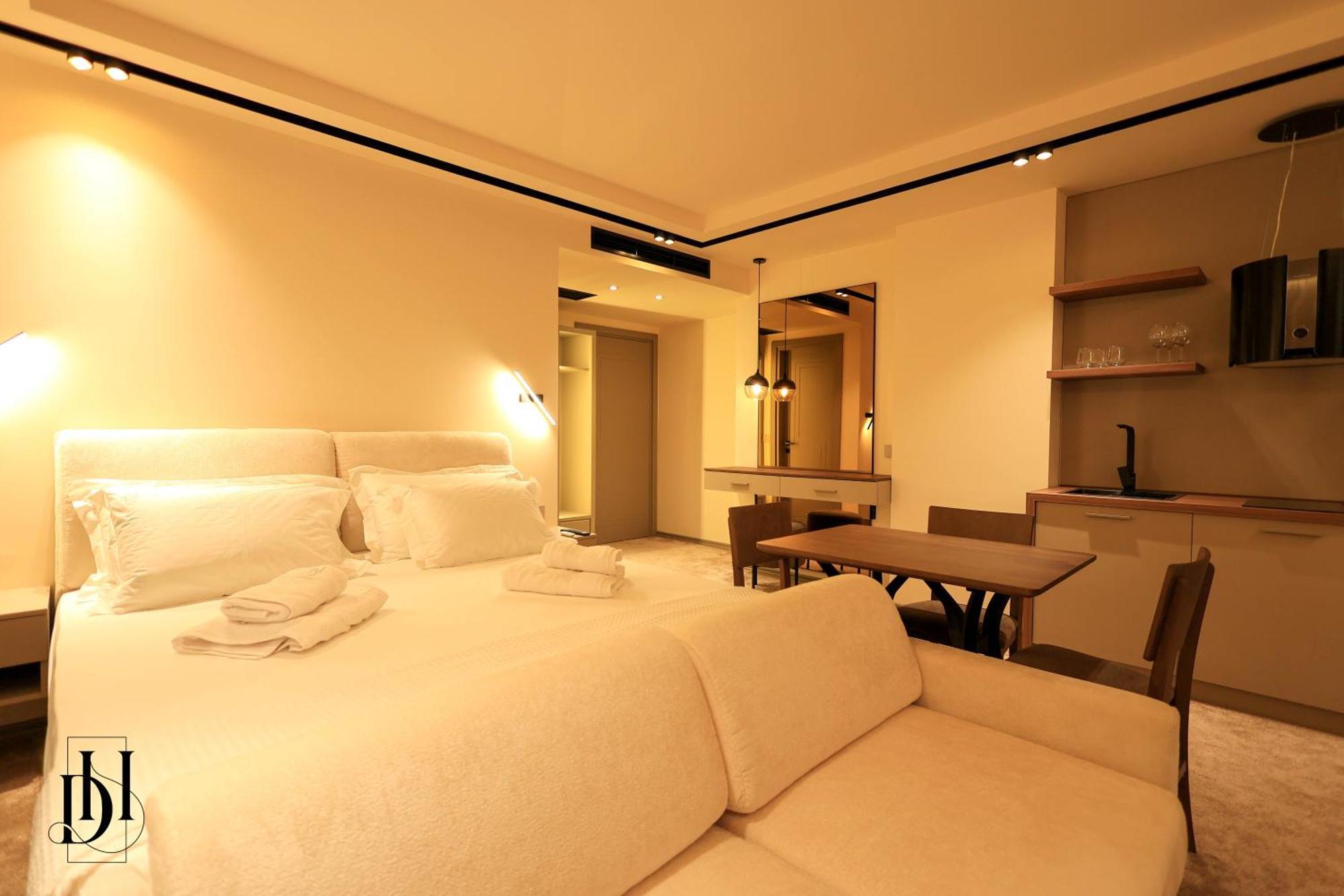 Deha Rooms & Apartments Tirana Eksteriør billede