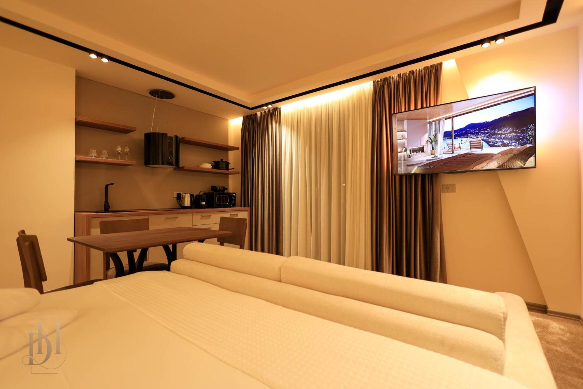 Deha Rooms & Apartments Tirana Eksteriør billede